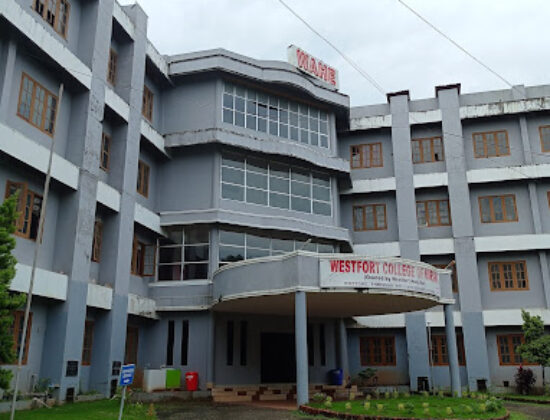 Westfort College – Pharmacy colleges in Thrissur